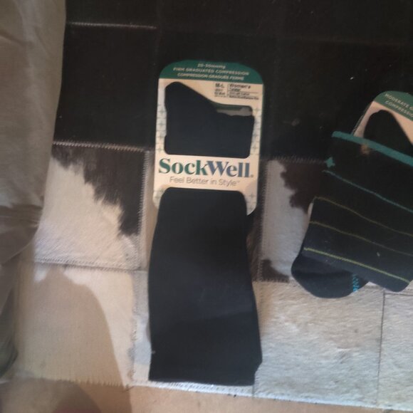 Sockwell knee high compression socks size M/L New - Picture 1 of 5
